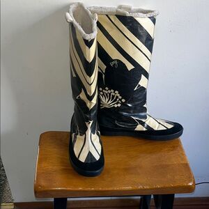 New Without Tags Roxy Women’s Size 9 Winter Boho/Hippie Style Vintage Boots